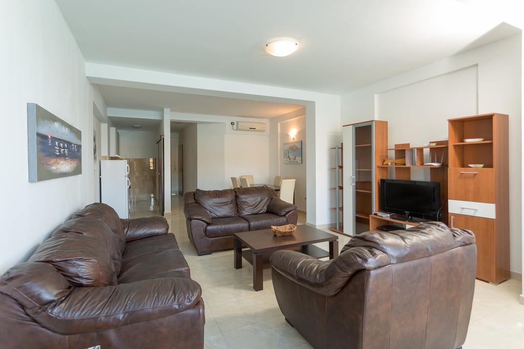 Adriatic Raf Apartments บุดวา ภายนอก รูปภาพ