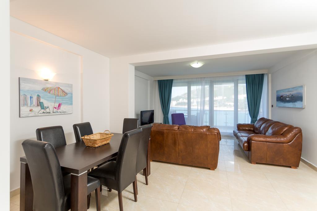 Adriatic Raf Apartments บุดวา ภายนอก รูปภาพ